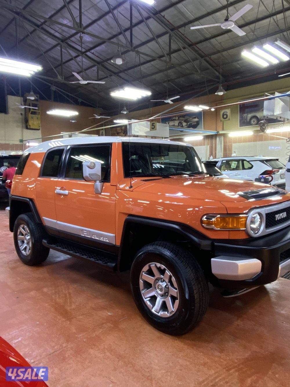 للبيع اف جي تويوتا FJ موديل 20142