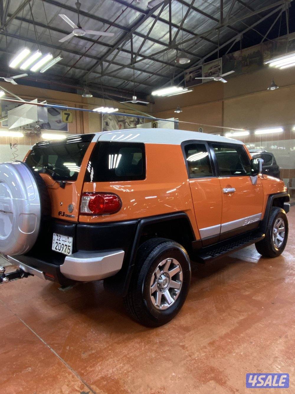 للبيع اف جي تويوتا FJ موديل 20143