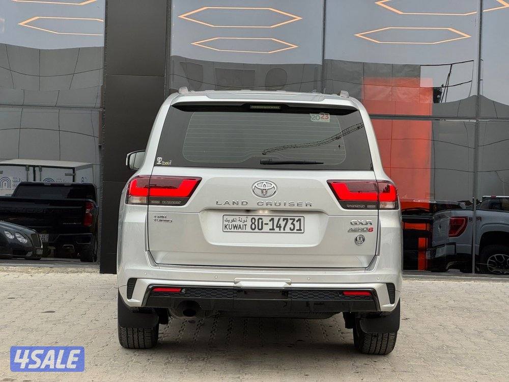 LAND CRUISER GXR AERO S TWIN TURBO _2023 صبغ الوكالة5