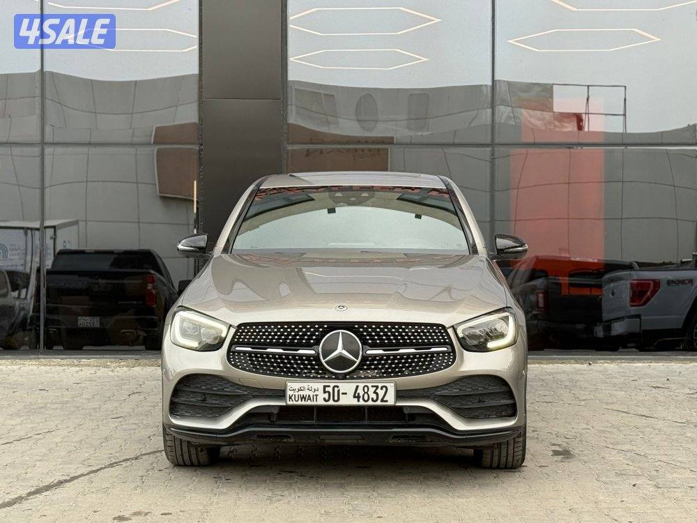 MERCEDES GLC 200 4MATIC_ 2020 صبغ الوكالة2