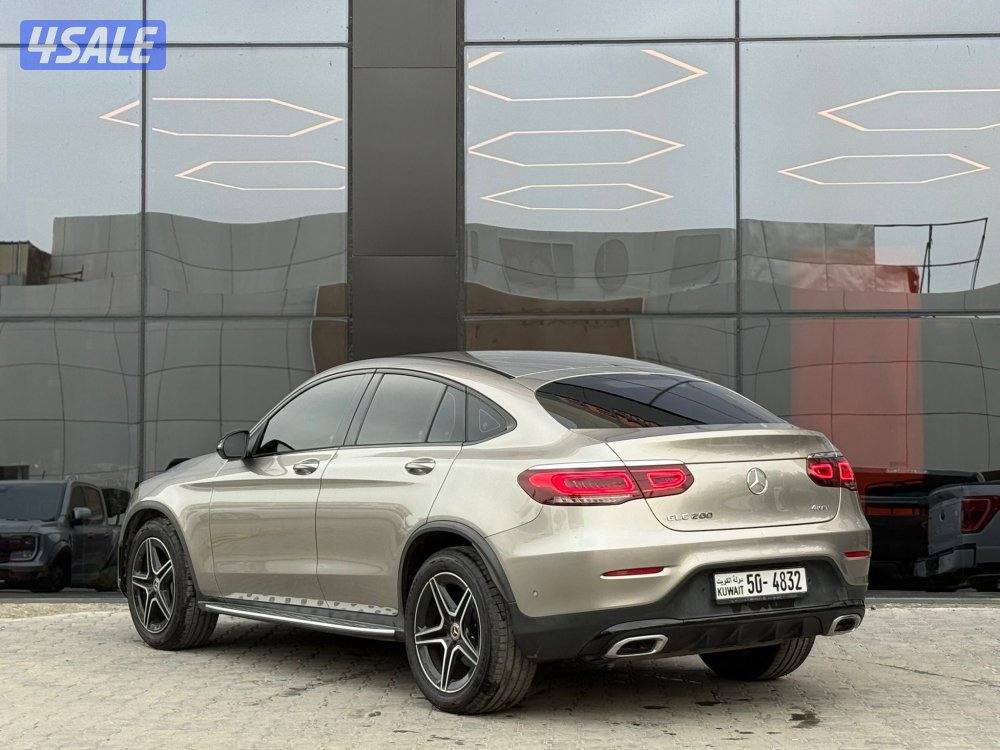 MERCEDES GLC 200 4MATIC_ 2020 صبغ الوكالة3