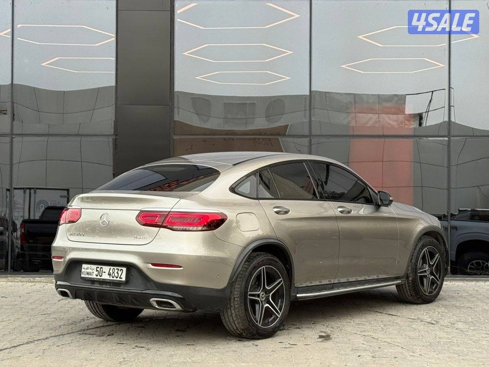 MERCEDES GLC 200 4MATIC_ 2020 صبغ الوكالة4