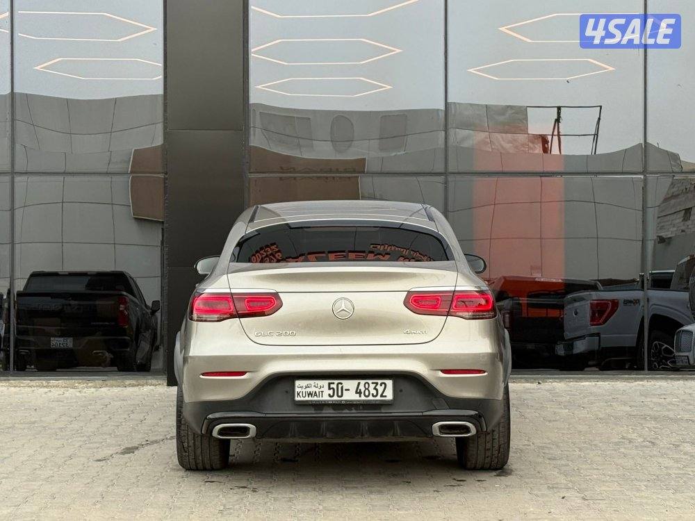 MERCEDES GLC 200 4MATIC_ 2020 صبغ الوكالة5