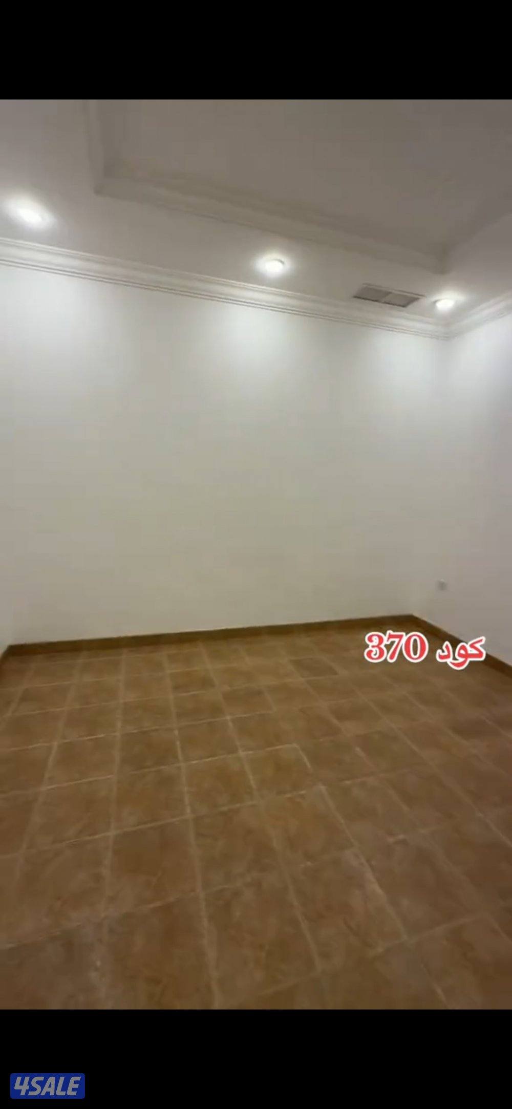 دوبلكس للايجار بالعمريه قطعه 14