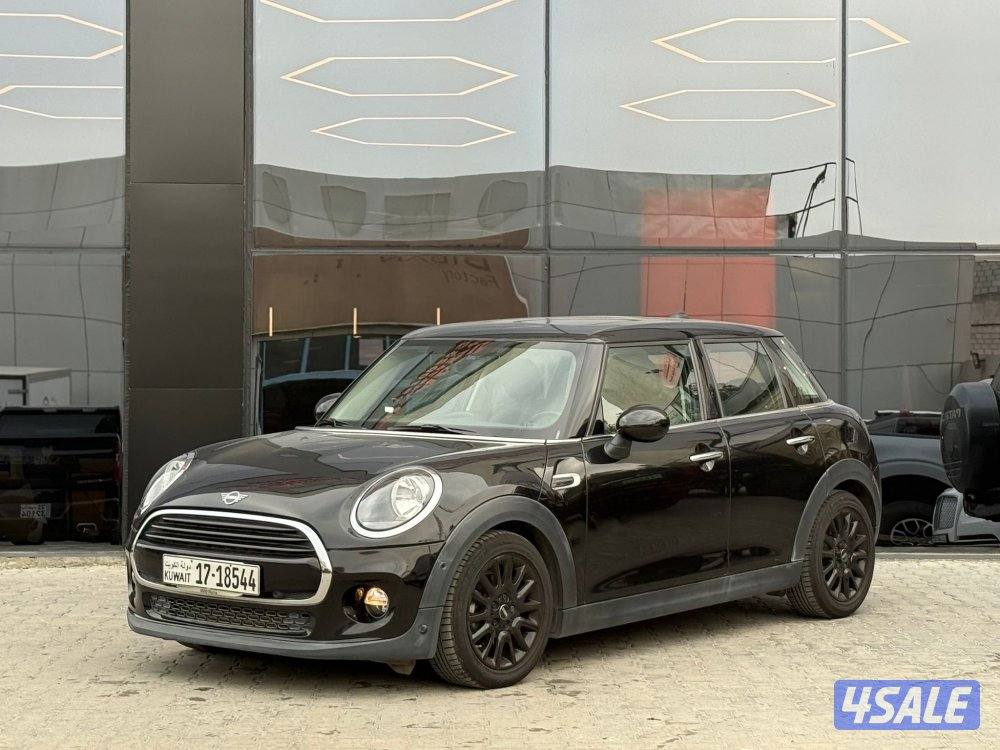MINI COOPER _2019 عداد 18 الف فقط1