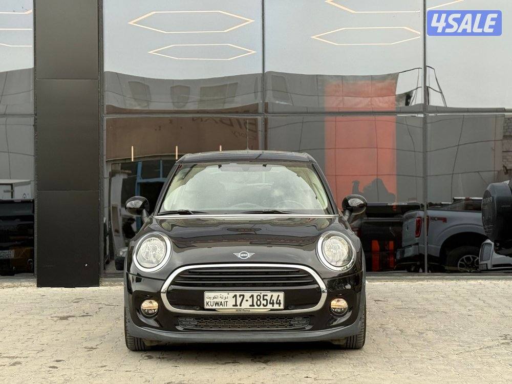 MINI COOPER _2019 عداد 18 الف فقط2