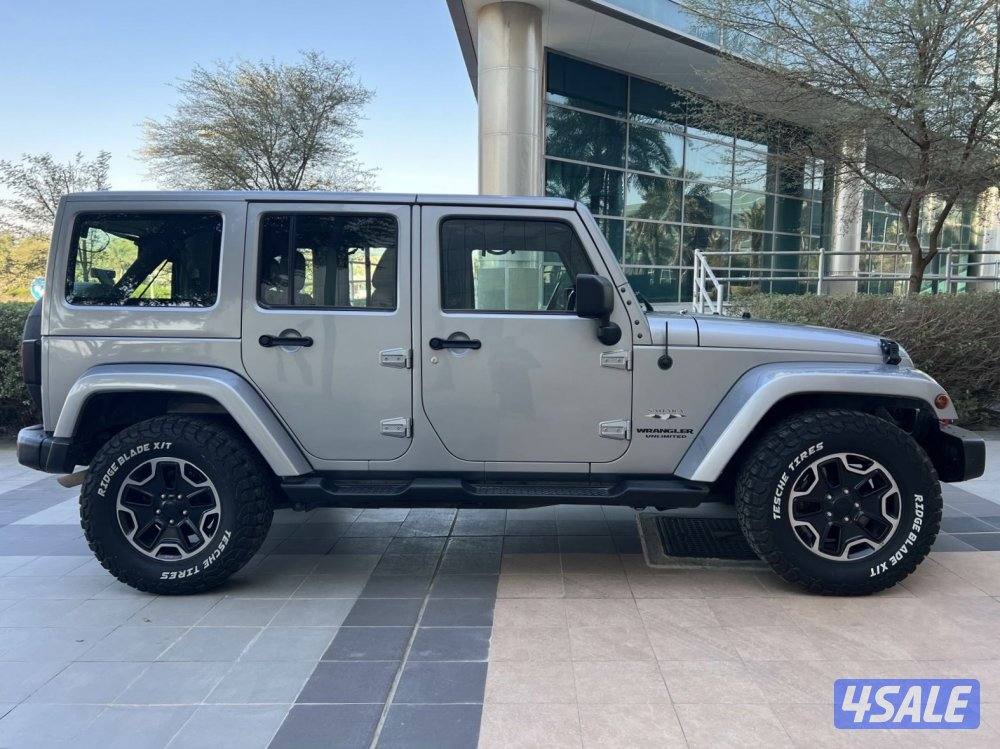 للبيع جيب رانقلر صحارى اعلى فئه موديل 2017 ( شـرط الـفـحـص )2