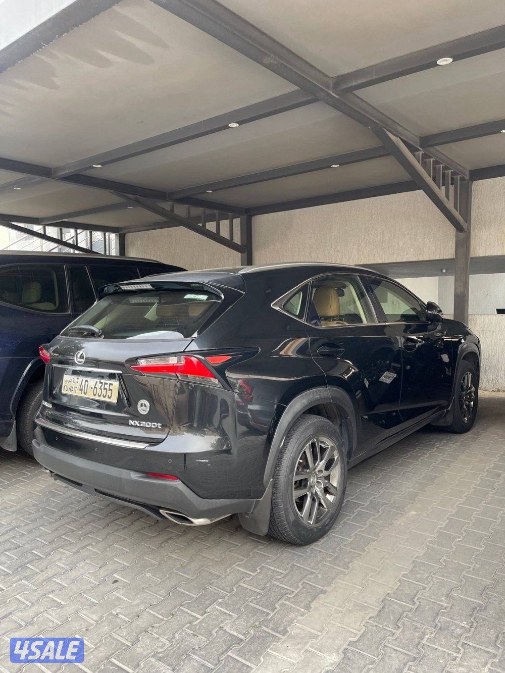 للبيع لكسز nx 200T1