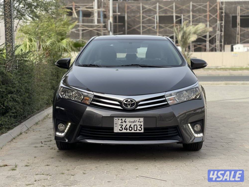 كورولا GLi 2.0 المكينه الكبيره ماشي 65 موديل 20165