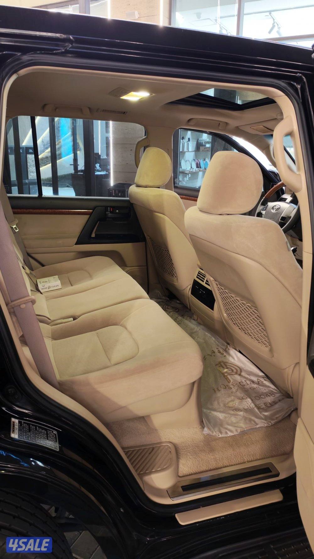 V8 GXR الساير9