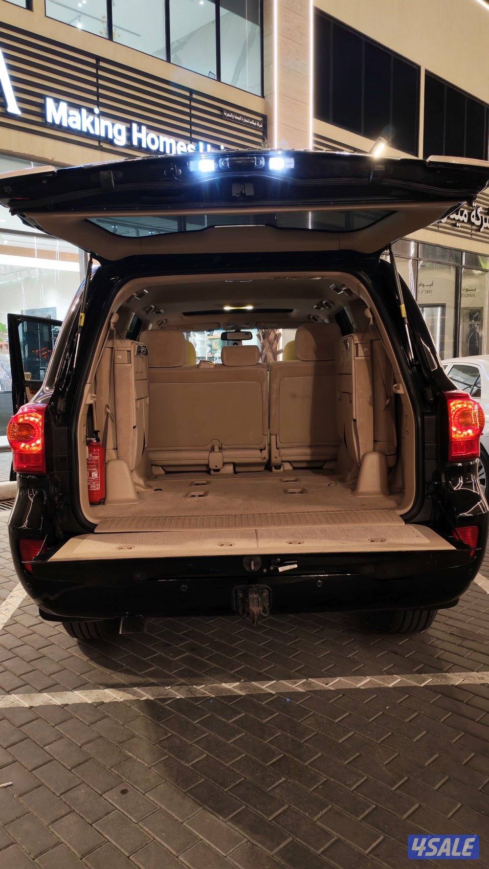 V8 GXR الساير10