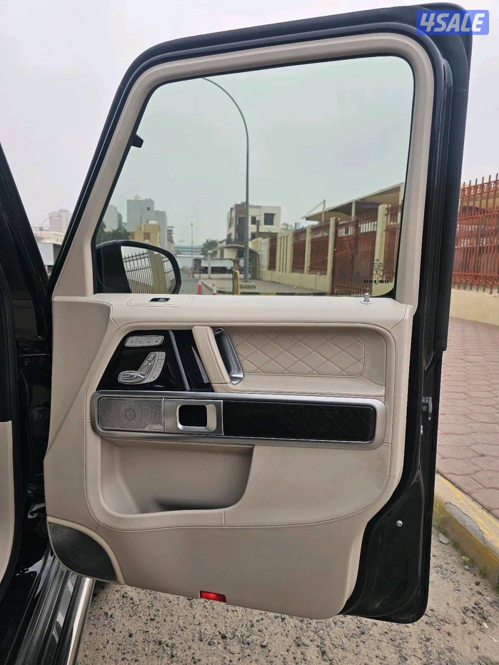Mercedes G5002