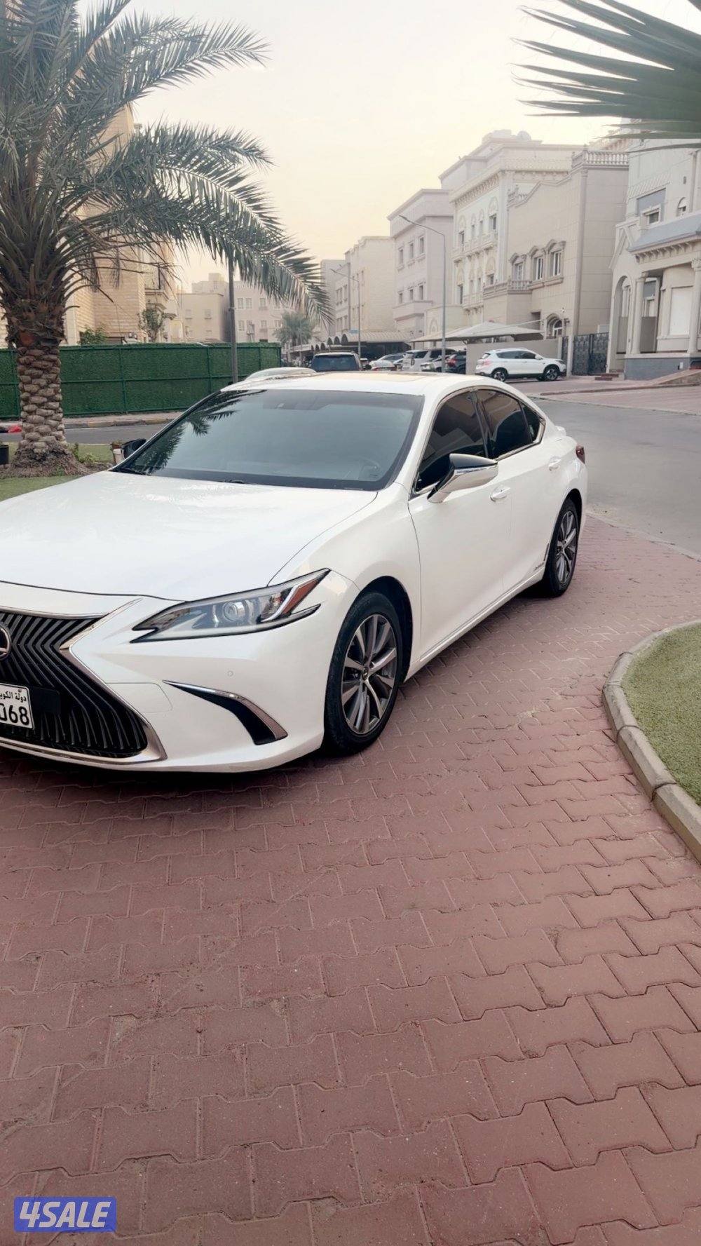 للبيع لكزس 300 ES صبغ الوكاله شرط الفحص2