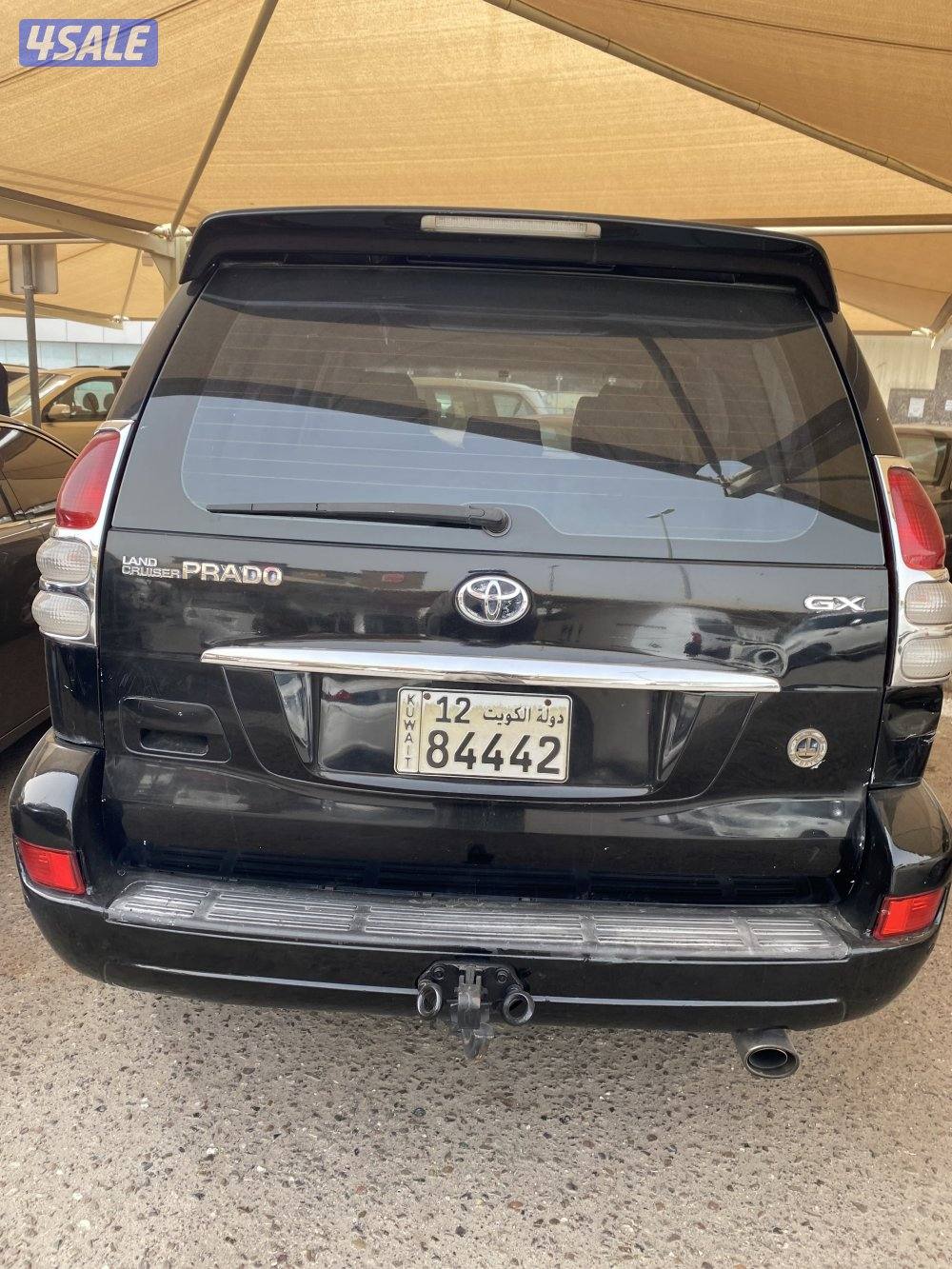 للبيع برادو 4سلندر موديل 20060