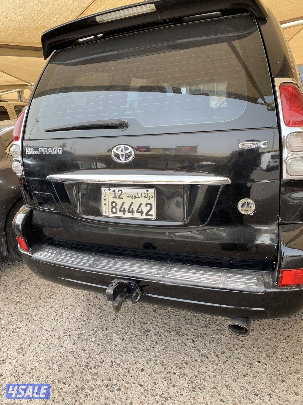 للبيع برادو 4سلندر موديل 20062