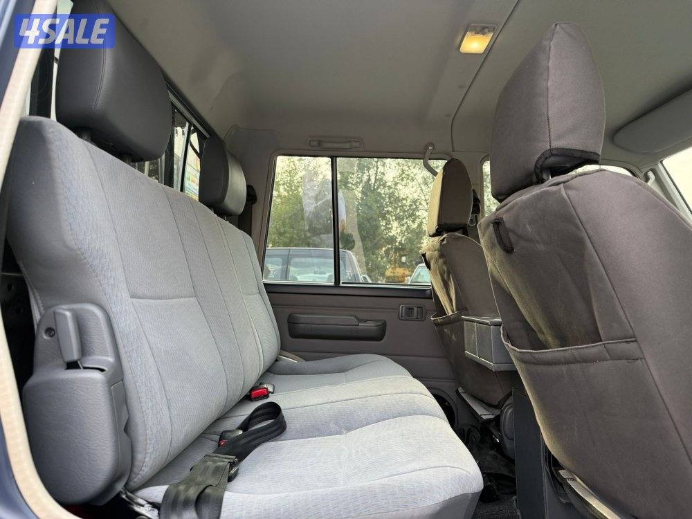 LAND CRUISER LX V8 DIESEL _2021 عداد 40 الف فقط9