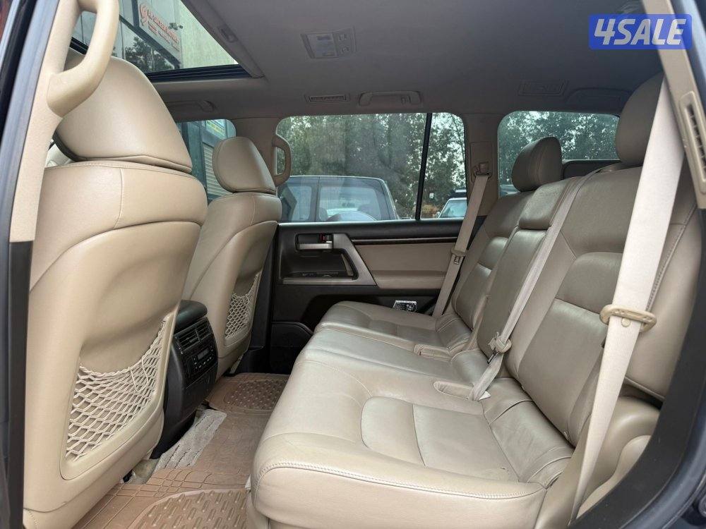 LAND CRUISER VXR 5.7 V8 _20099