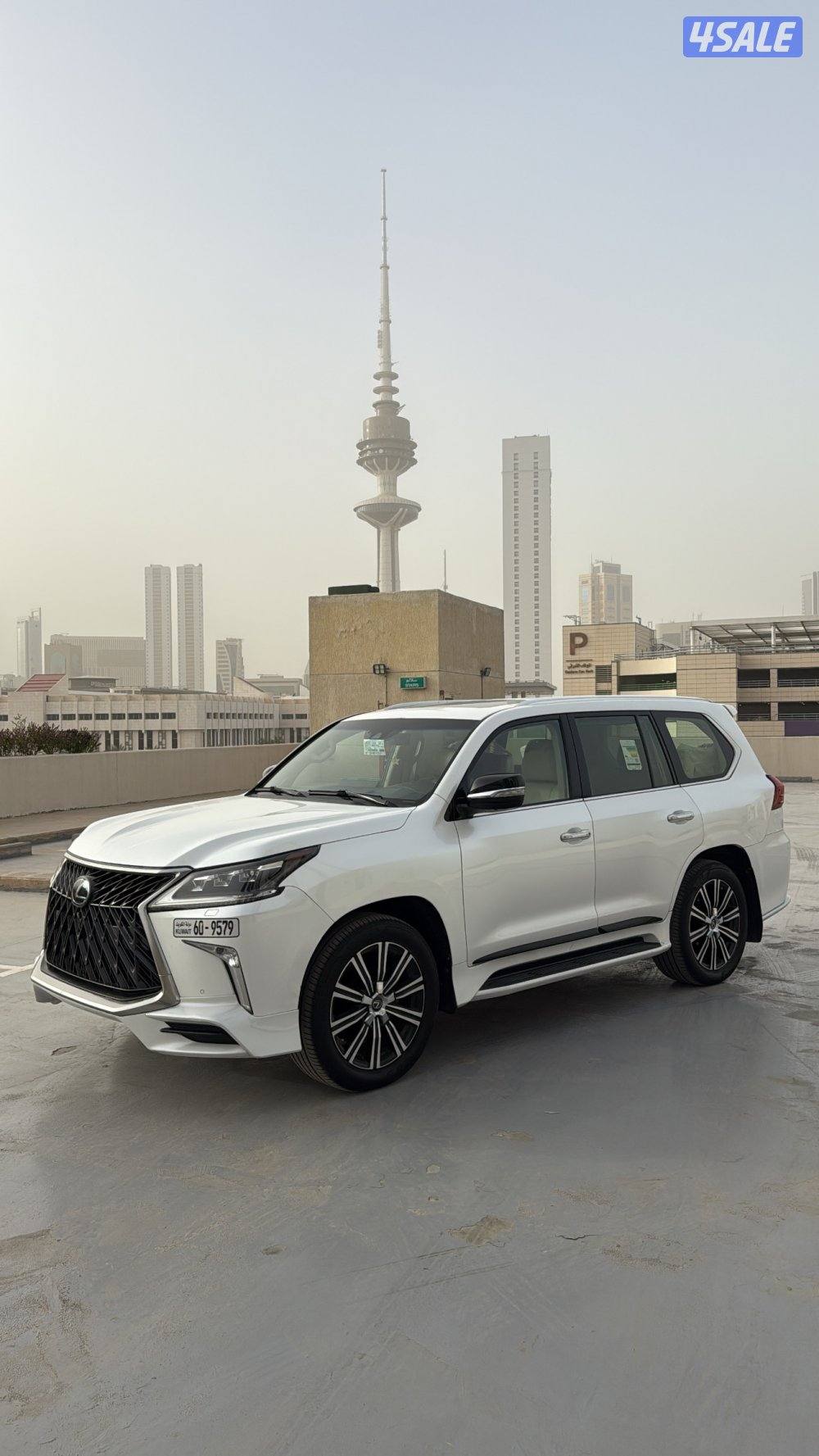 للبيع لكزس وارد قطر Lx 570 درجة اولى 2018.2