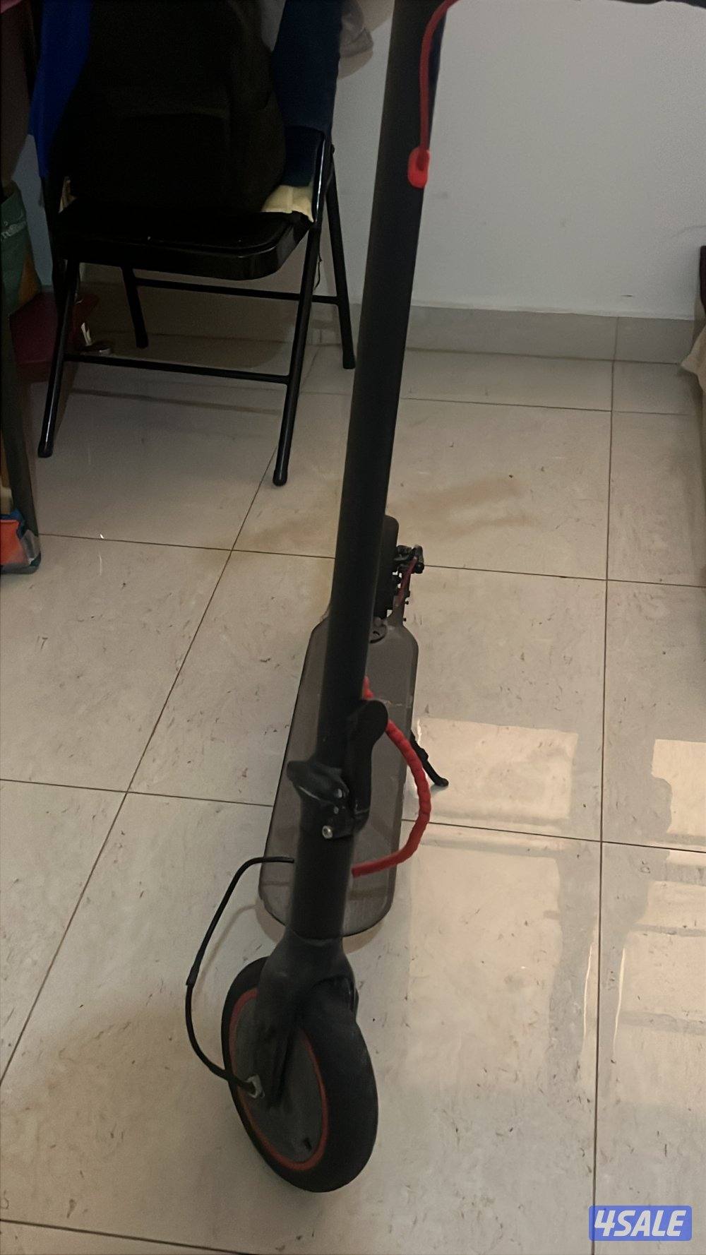 كلهم ممتازه و سريعات لاكن الدرفت ناقصه شحن و كل شي شغال فيه إلا البريك1