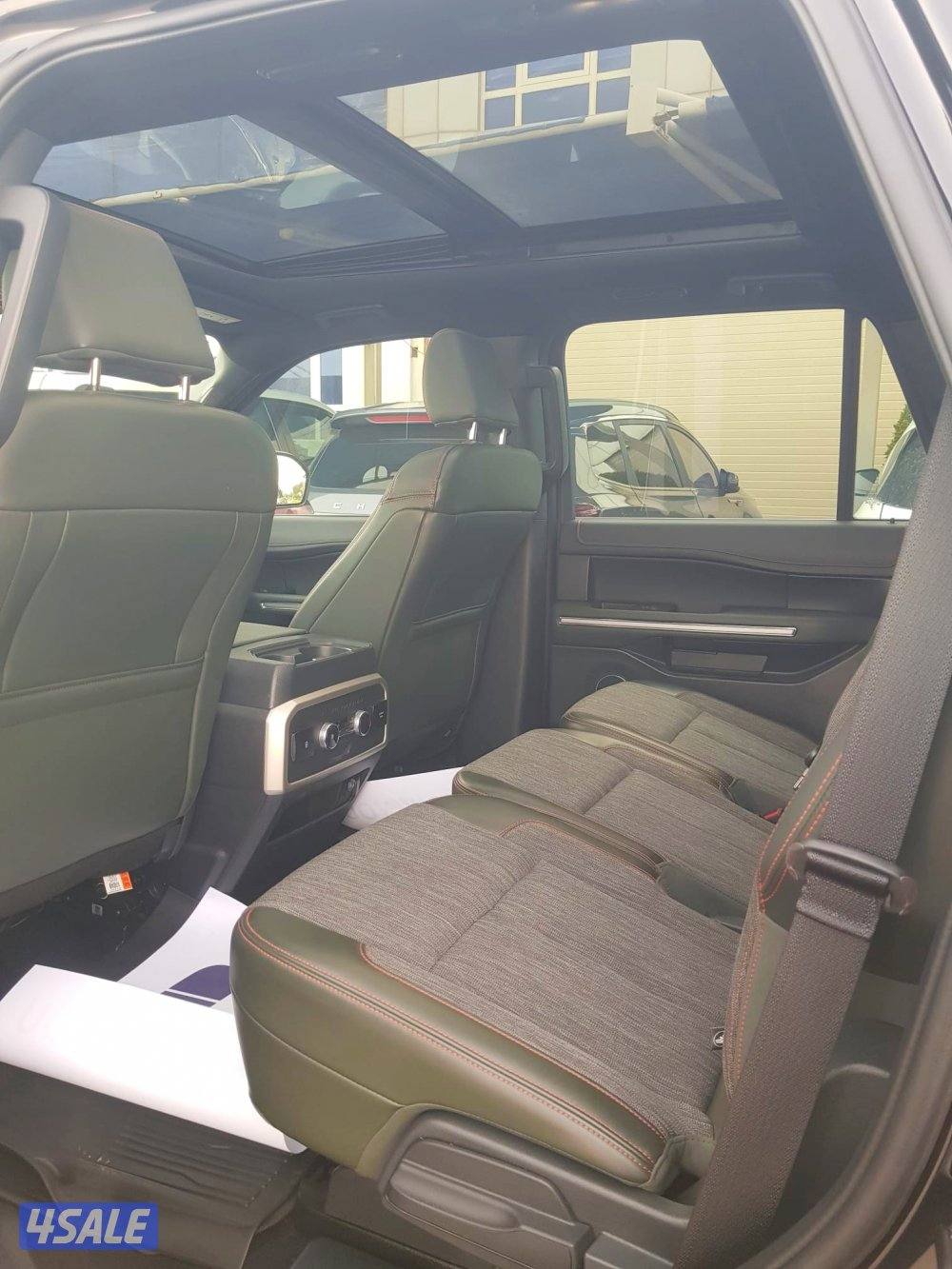 للبيع فورد اكسبديشن تمبرلاين موديل 2023 عداد 14 ألف صبغ وكالة7