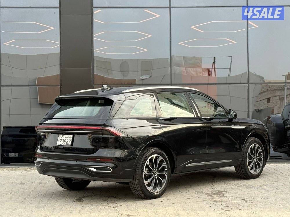 LINCOLN NAUTILUS _ 2024عداد 21 الف فقط.3