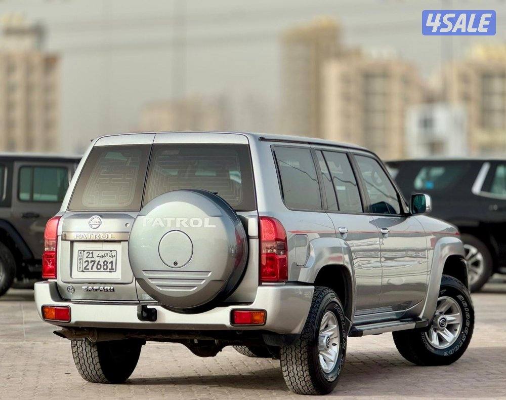 باترول فتك كامل المواصفات اوتوماتيك 2022 بحالة جديده5