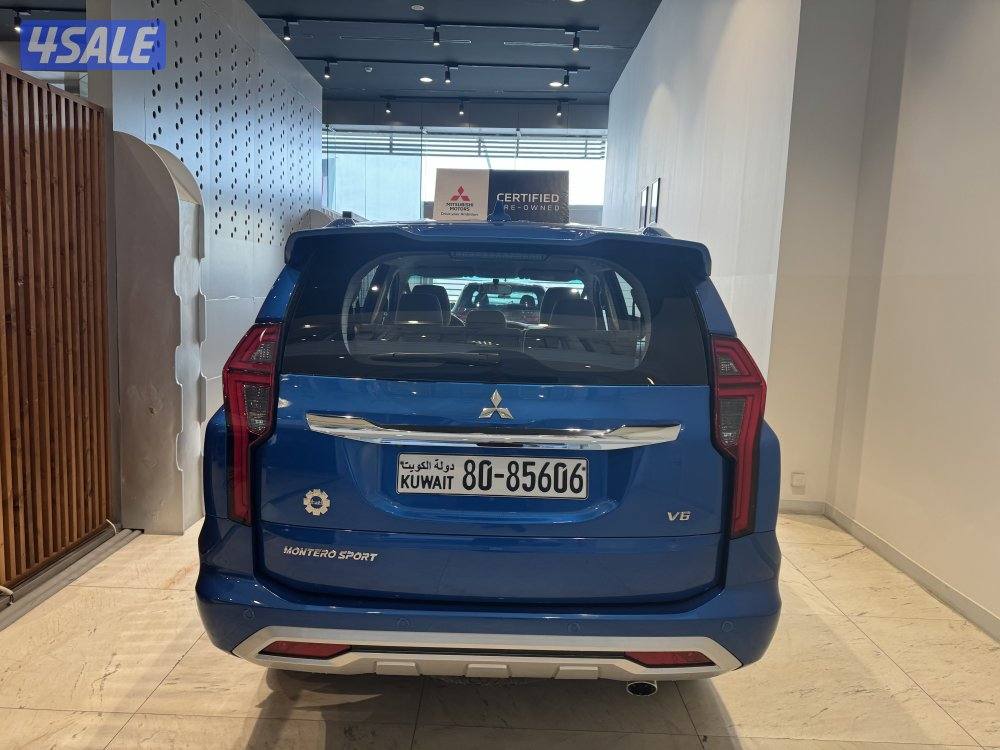 Mitsubishi montero sport4