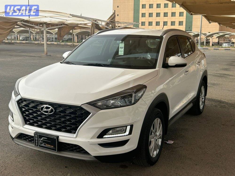 هيونداي توسان - موديل 2021 - شرط الفحص - صبغ الوكالة - عداد 68 الف2