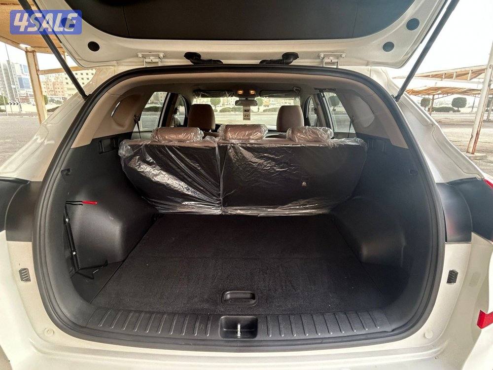 هيونداي توسان - موديل 2021 - شرط الفحص - صبغ الوكالة - عداد 68 الف10