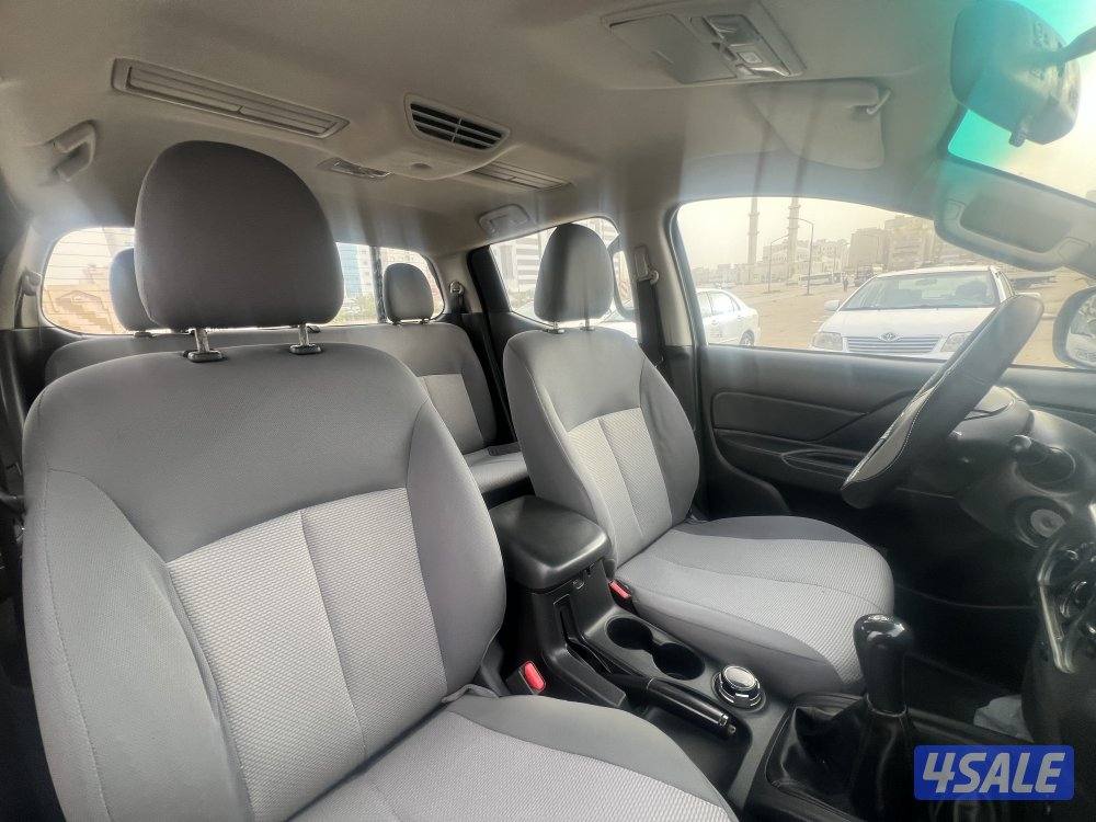 وانيت مستوبيشي دبل جير - ديزل - موديل 20201