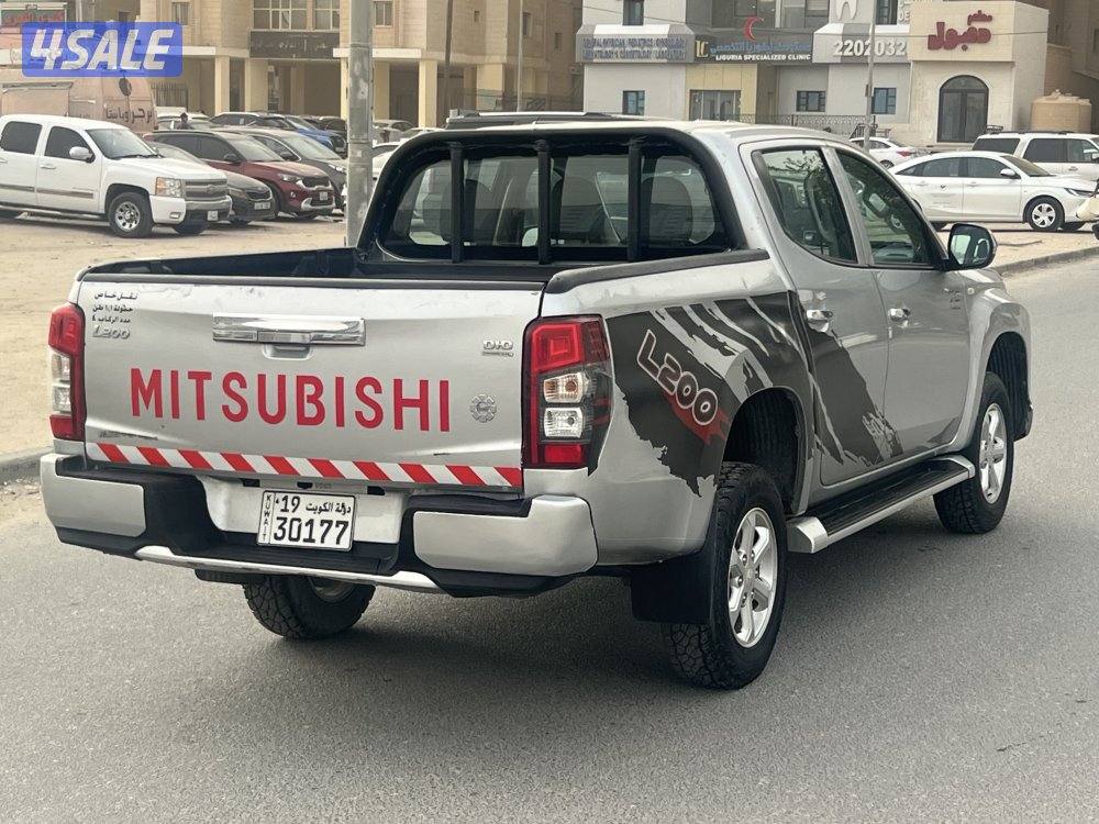 وانيت مستوبيشي دبل جير - ديزل - موديل 20203