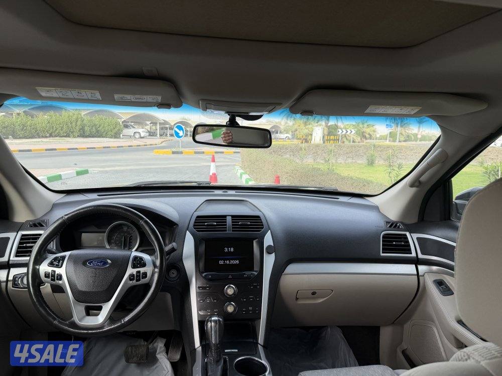 للبيع اكسبلور موديل 2012 بحالة طيبه7