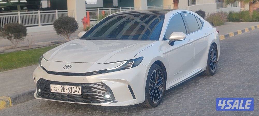 كامري 2025 ماشية 20 ألف0