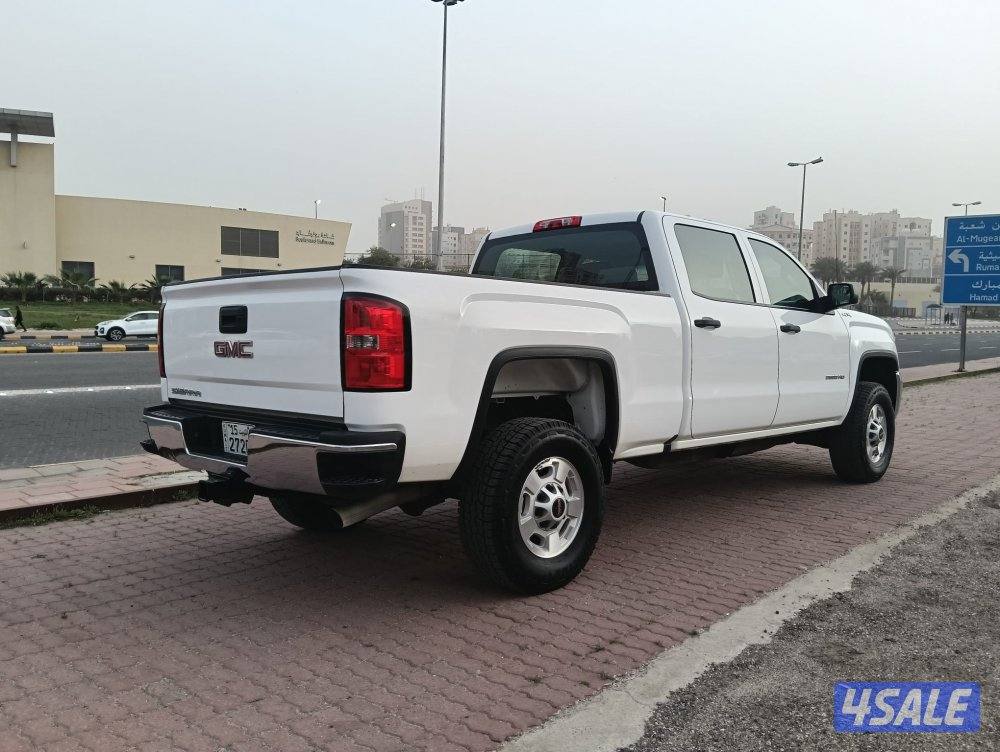 السالمية وانيت GMC سيرا 2500HD موديل 20165