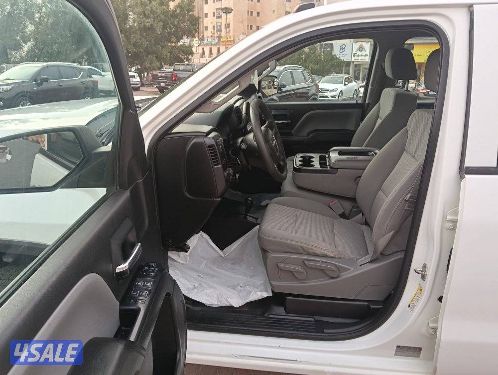 السالمية وانيت GMC سيرا 2500HD موديل 20169