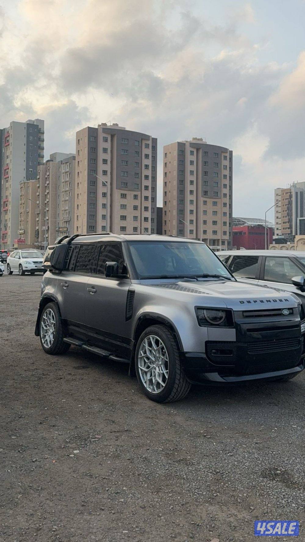 للبيع لاند روفر ديفندر0