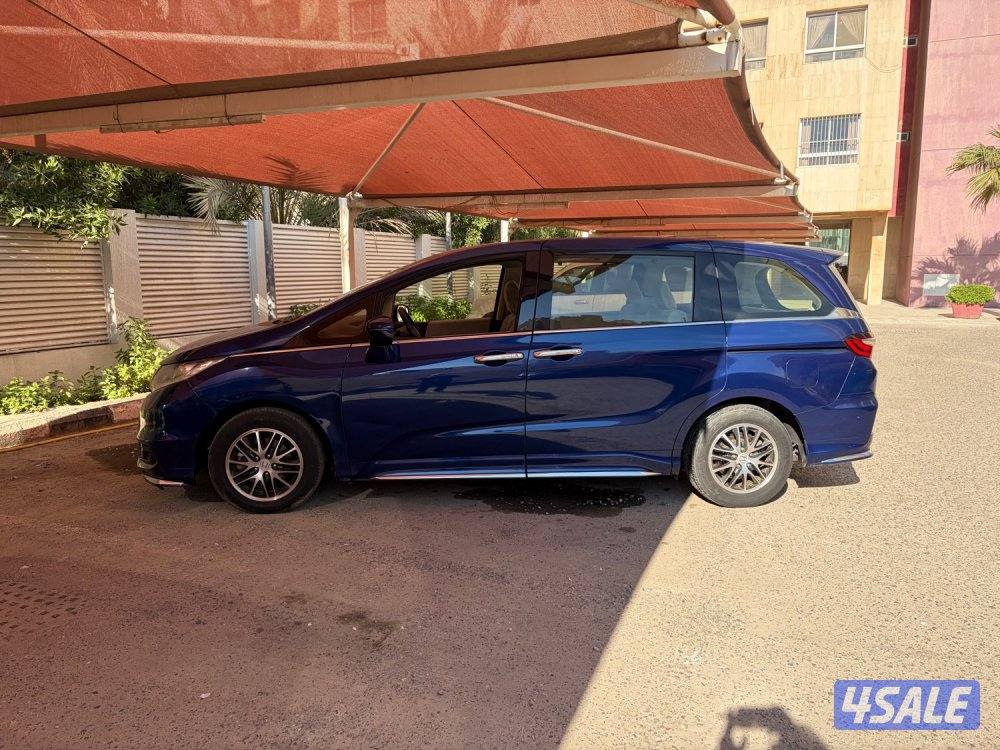 للبيع هوندا اوديسي ٤سلندر موديل ٢٠١٨1