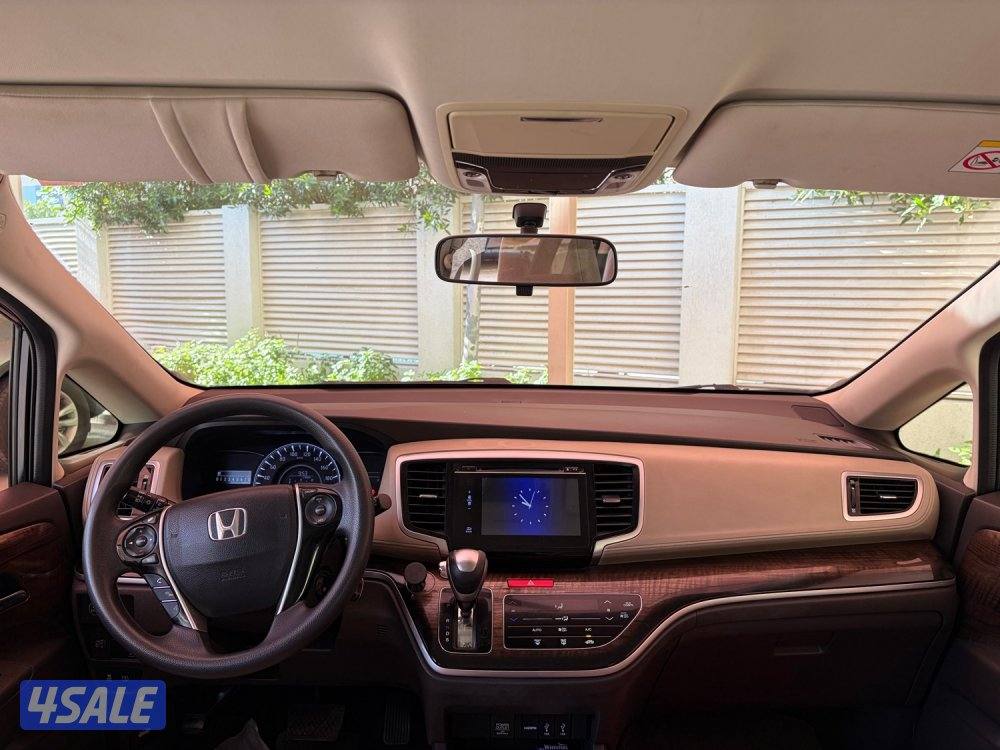 للبيع هوندا اوديسي ٤سلندر موديل ٢٠١٨4