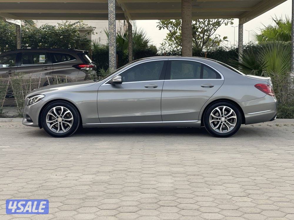 مرسيدس C200 ماشي 78 موديل 20151