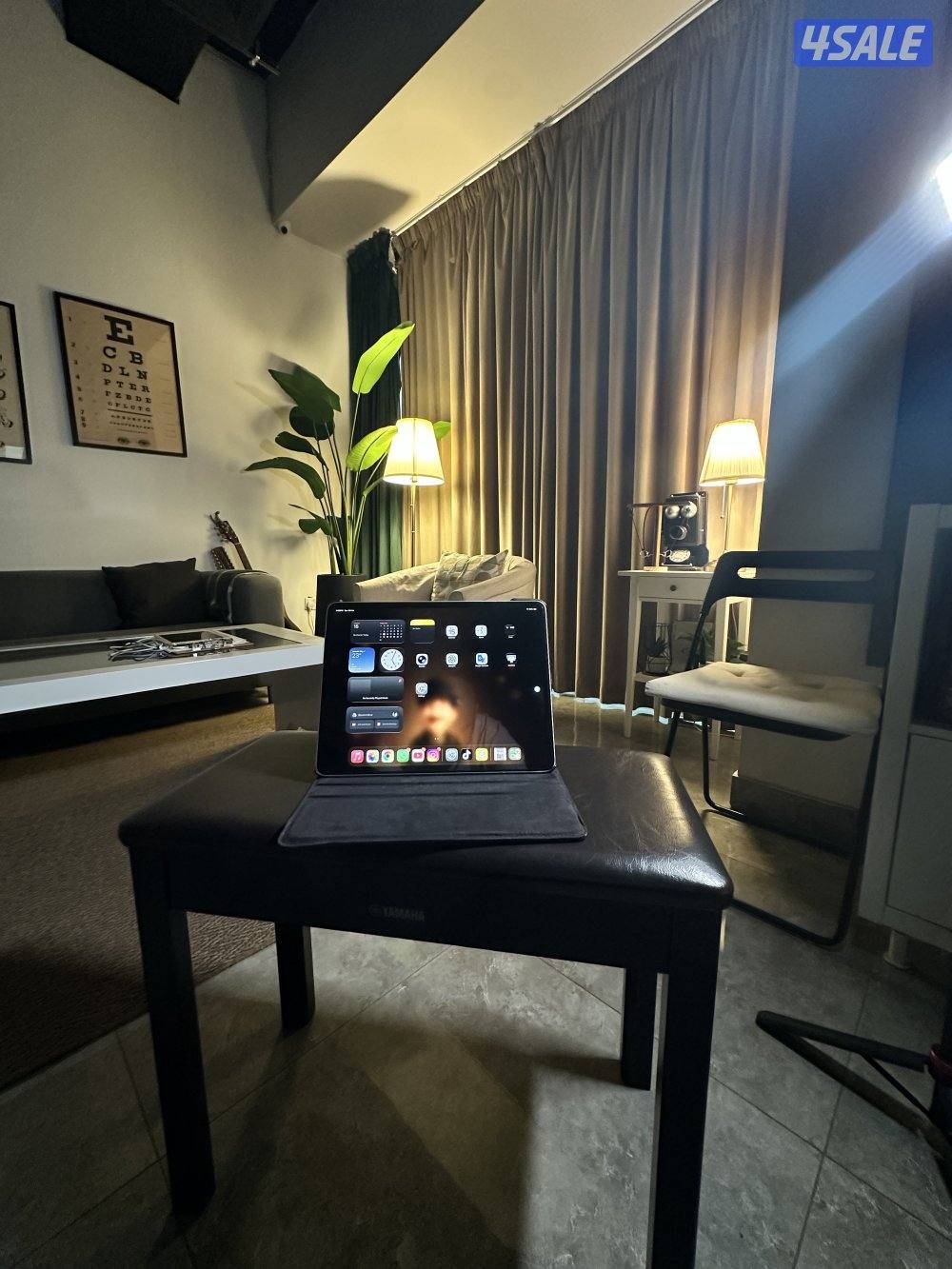 Apple Ipad Pro - M1 - 12.9 inch - like New3