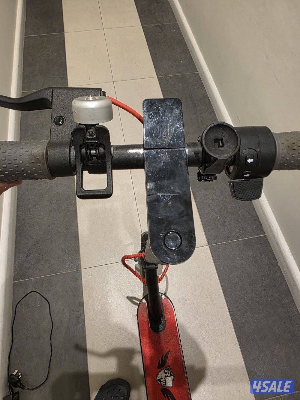 للبيع سكوتر استعمال نظيف2