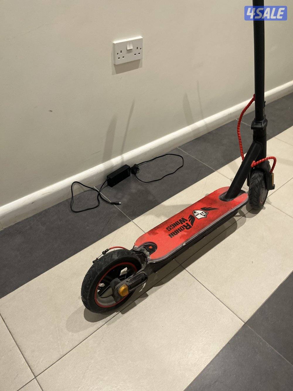 سكوتر كهربائي استعمال نضيف 👍👍👍👍0