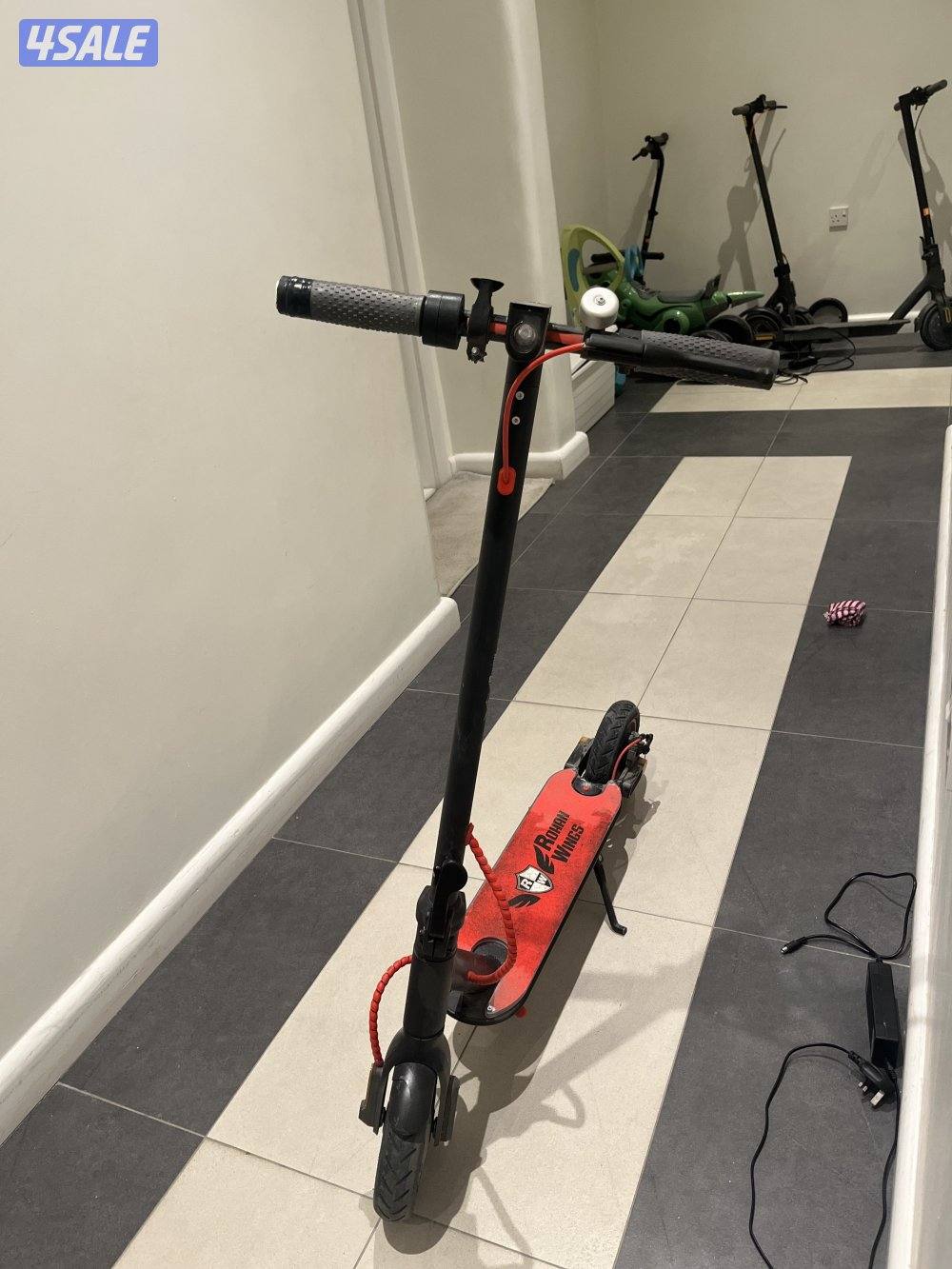 سكوتر كهربائي استعمال نضيف 👍👍👍👍4