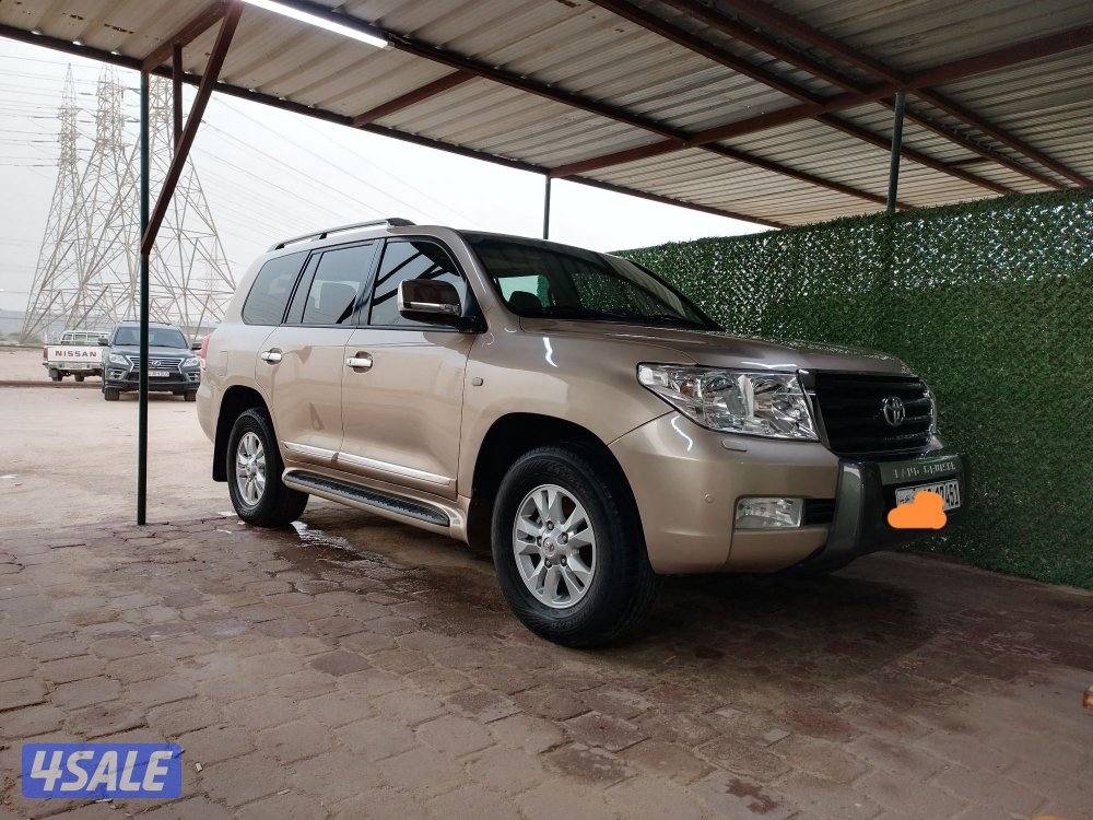 للبيع لاندكروز 2010 الساير2