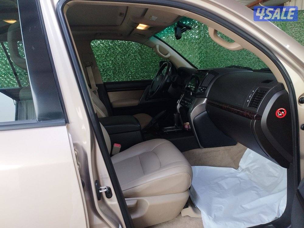 للبيع لاندكروز 2010 الساير4