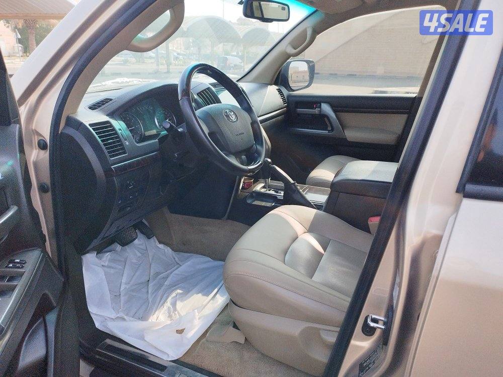 للبيع لاندكروز 2010 الساير5