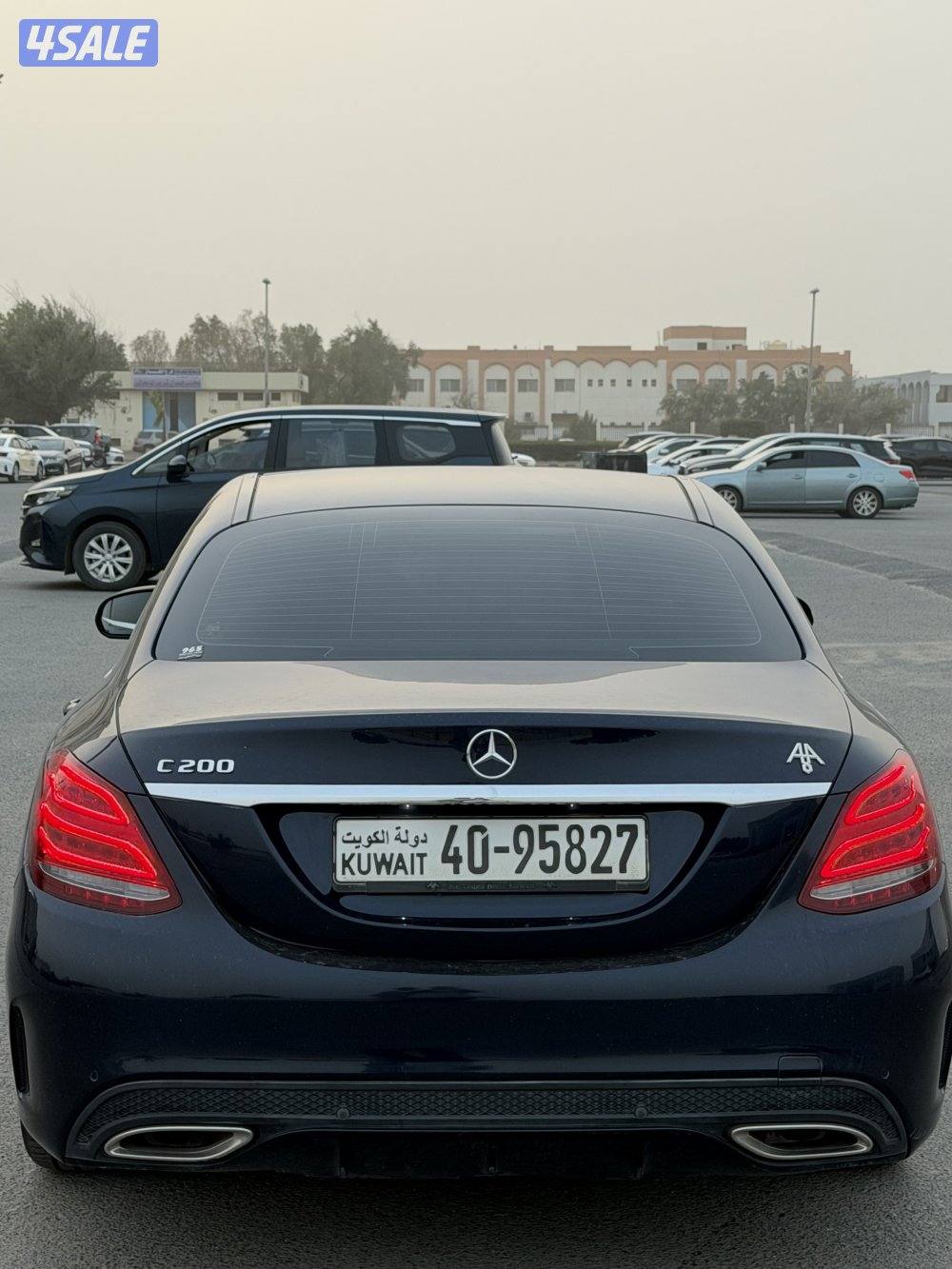 للبيع مرسيدس C200 مديل 20175