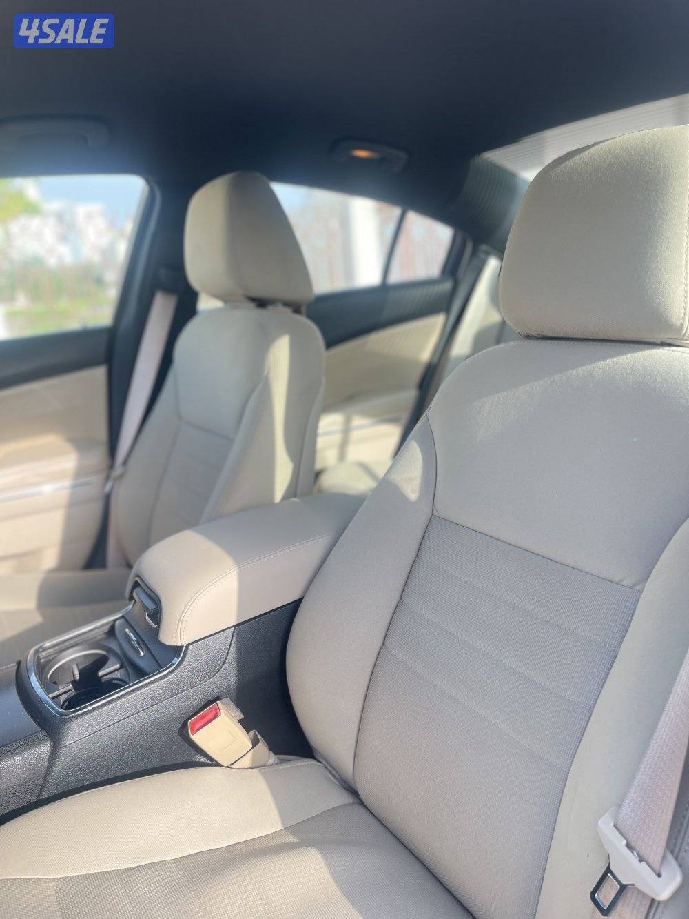 للبيع دودج تشارجر موديل 2012 شرط الفحص قير ومكينه وشاصي5