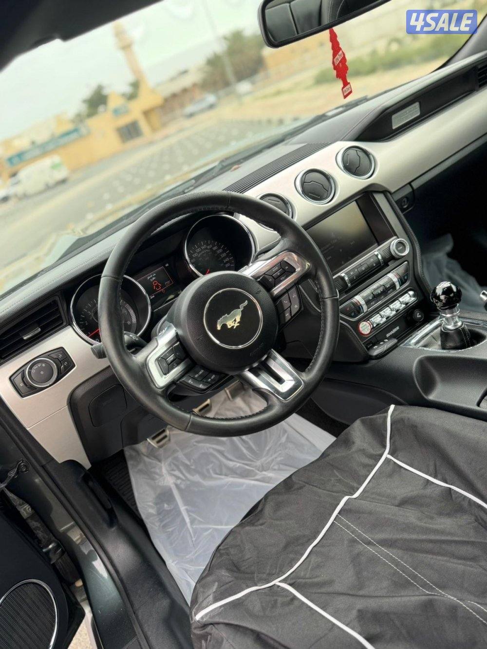 للبيع موستنق4