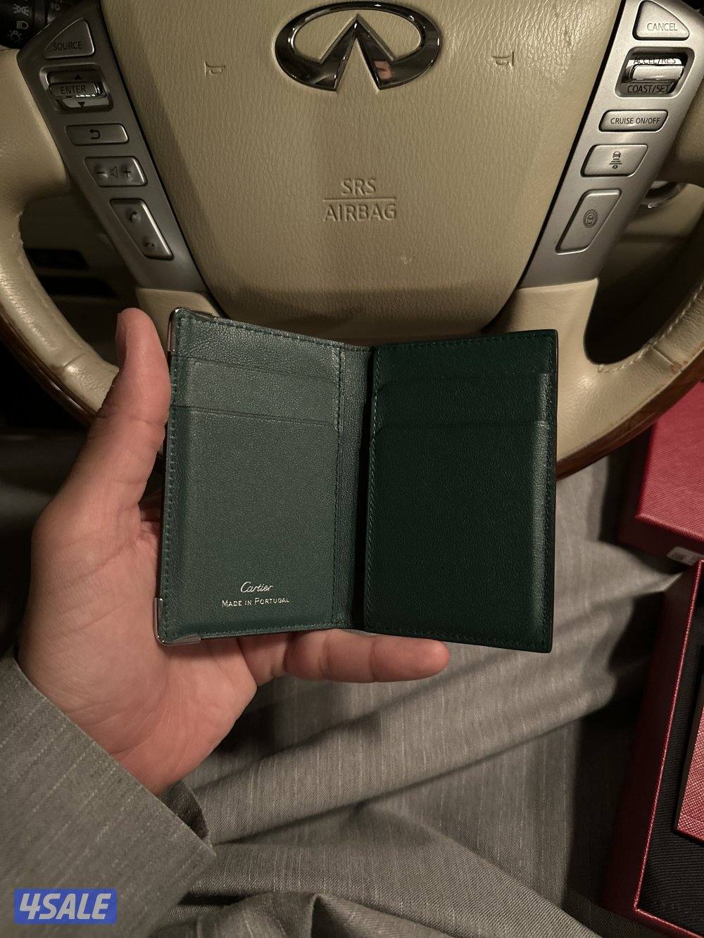 للبيع بوك كارتير أخضر إستخدام ٤ شهور مع الكيس والفاتورة ..2